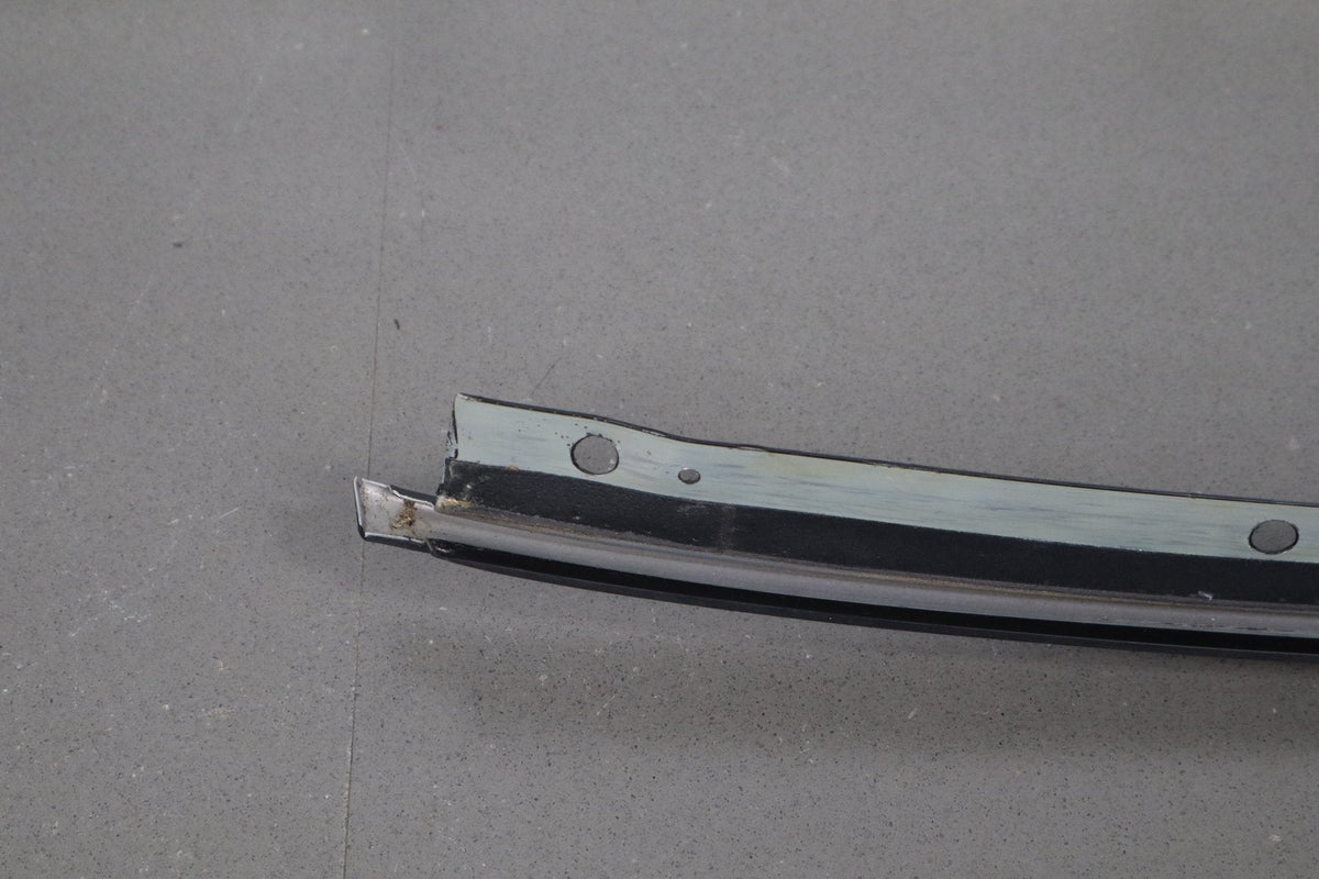 1997-2004 Chevrolet Corvette C5 Exterior Right A Pillar 10247724