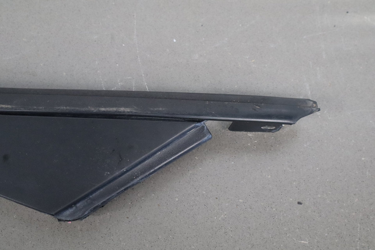 1997-2004 Chevrolet Corvette C5 Exterior Right A Pillar 10247724