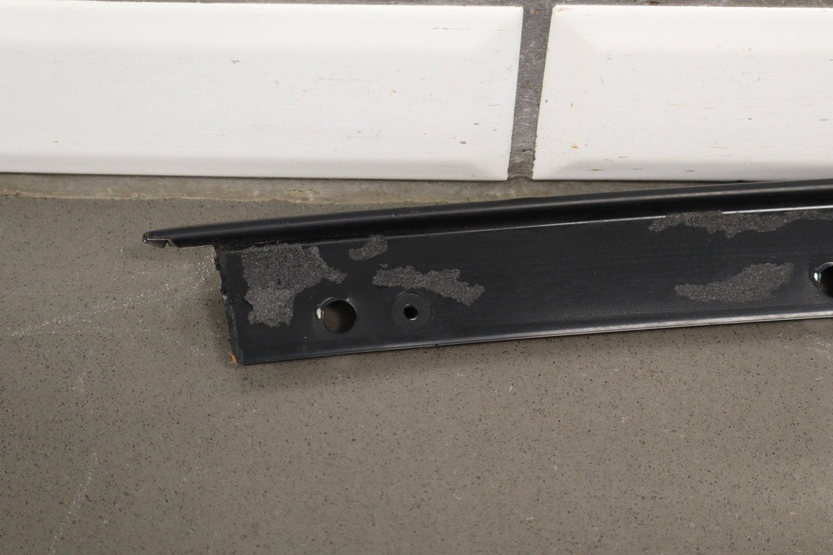 1997-2004 Chevrolet Corvette C5 Exterior Right A Pillar 10247724