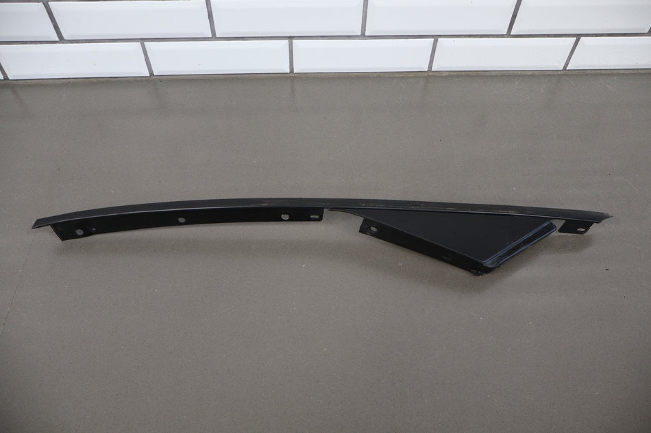 1997-2004 Chevrolet Corvette C5 Exterior Right A Pillar 10247724