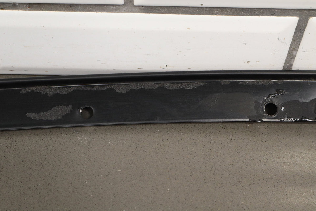 1997-2004 Chevrolet Corvette C5 Exterior Right A Pillar 10247724
