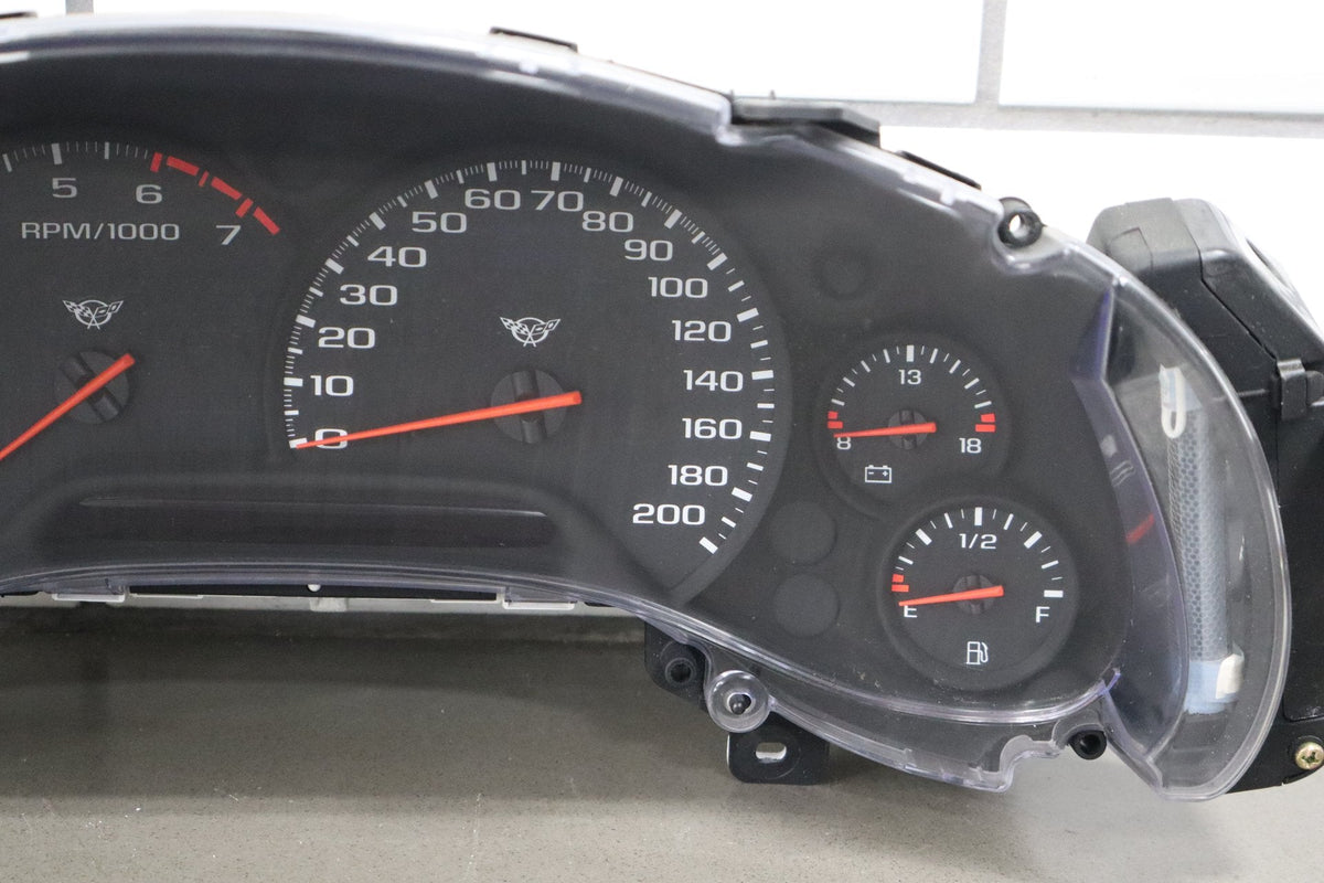 1997-2004 Chevrolet Corvette C5 - Instrument Cluster 10408309