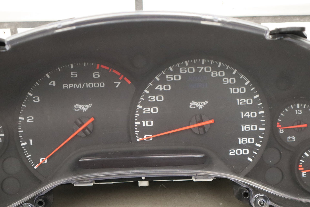 1997-2004 Chevrolet Corvette C5 - Instrument Cluster 10408309