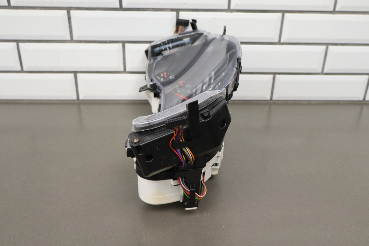 1997-2004 Chevrolet Corvette C5 - Instrument Cluster 10408309