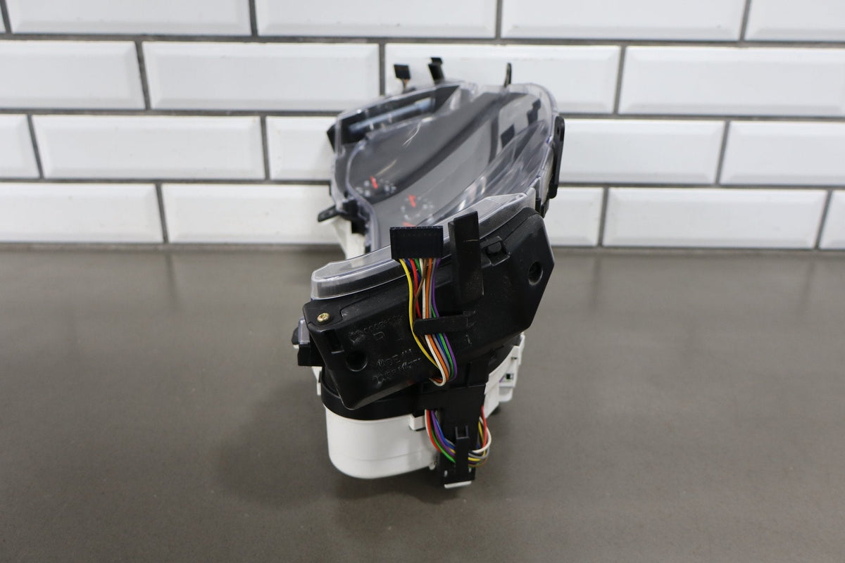 1997-2004 Chevrolet Corvette C5 - Instrument Cluster 10408309