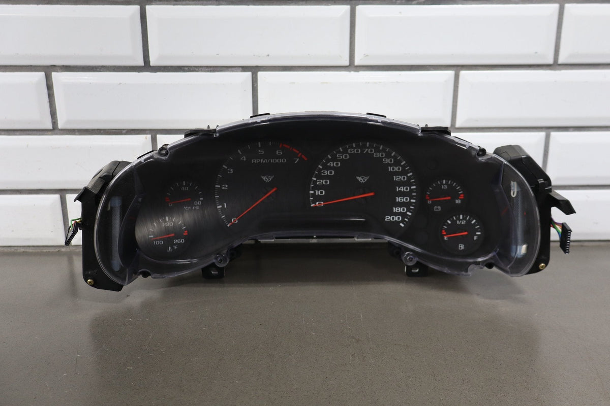 1997-2004 Chevrolet Corvette C5 - Instrument Cluster 10408309