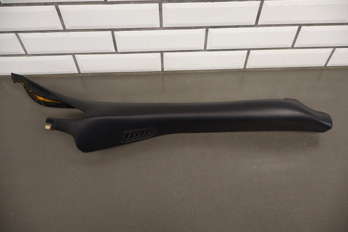 1997-2004 Chevrolet Corvette C5 - Interior A Pillar Trim Set Light Grey