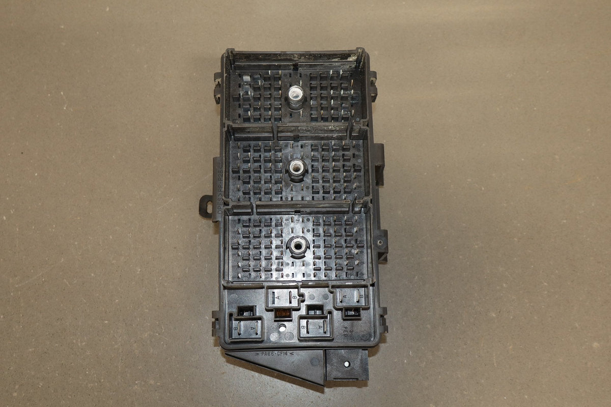 1997-2004 Chevrolet Corvette C5 Interior Fuse Box (Flood Untested)