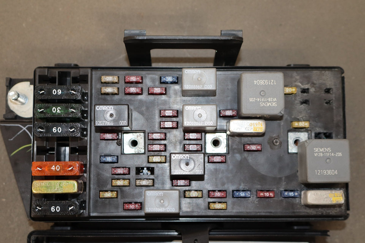 1997-2004 Chevrolet Corvette C5 Interior Fuse Box (Flood Untested)