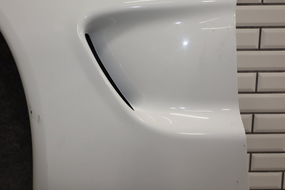 1997-2004 Chevrolet Corvette C5 Left Fender Artic White 10