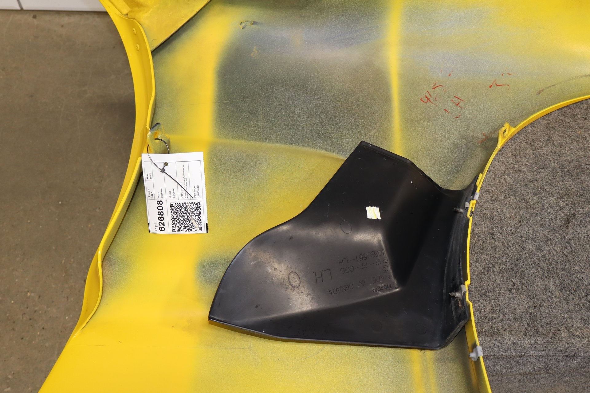 1997-2004 Chevrolet Corvette C5 Left Fender Millenium Yellow 79