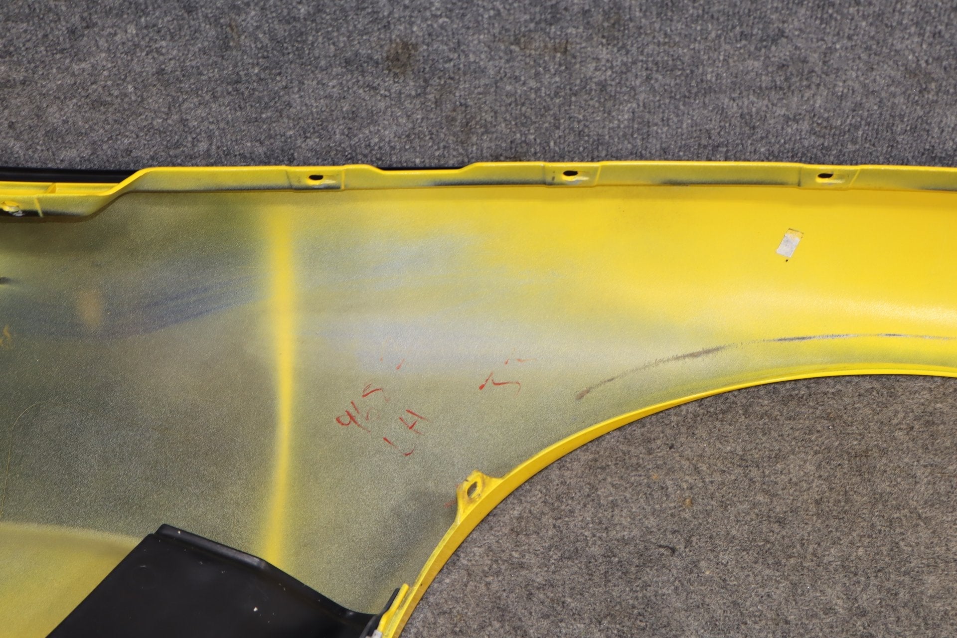 1997-2004 Chevrolet Corvette C5 Left Fender Millenium Yellow 79