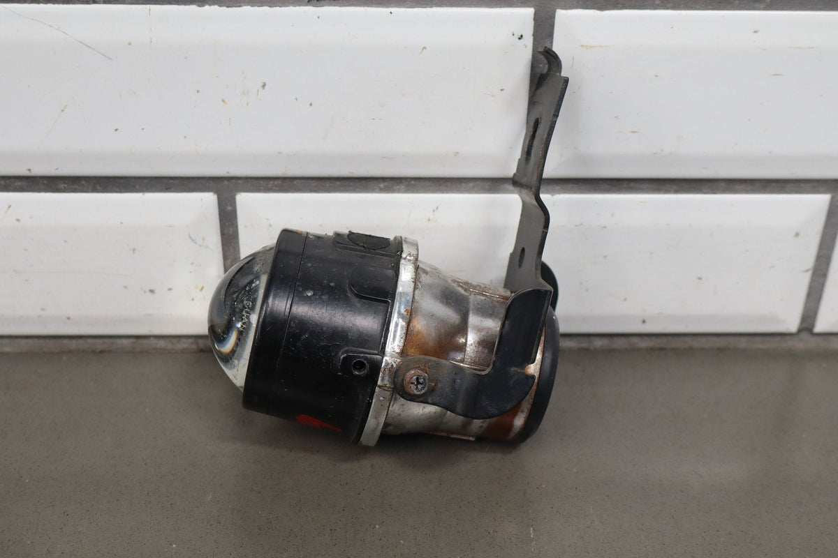1997-2004 Chevrolet Corvette C5 Left Fog Light 10281936