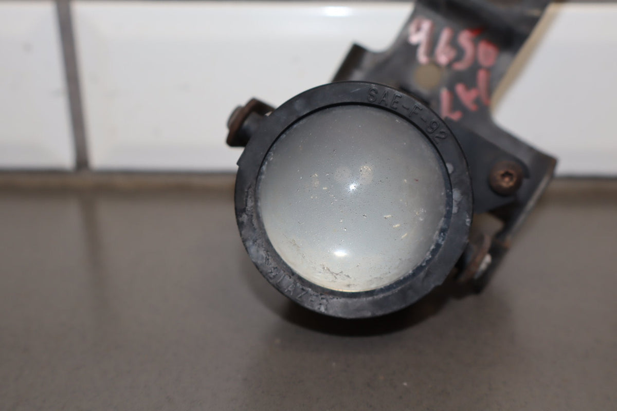 1997-2004 Chevrolet Corvette C5 Left Fog Light 10281936