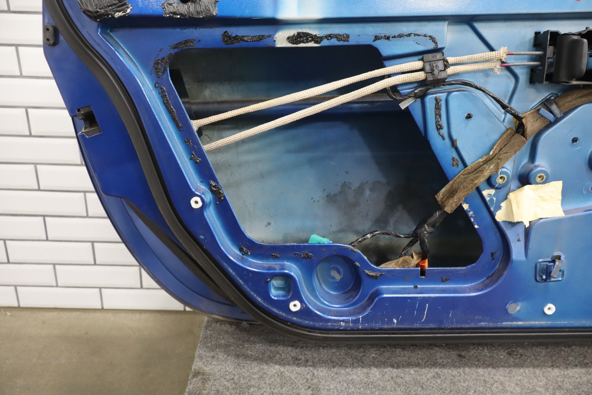 1997-2004 Chevrolet Corvette C5 Left Front Door Electron Blue 21