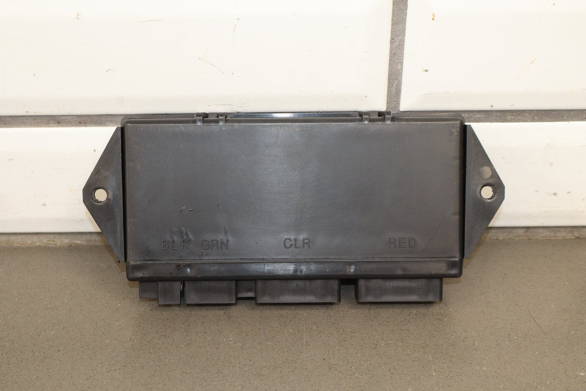 1997-2004 Chevrolet Corvette C5 LH Door Control Module