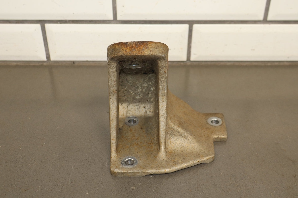 1997-2004 Chevrolet Corvette C5 LS1/ LS6 - Pair - Engine Mount Brackets