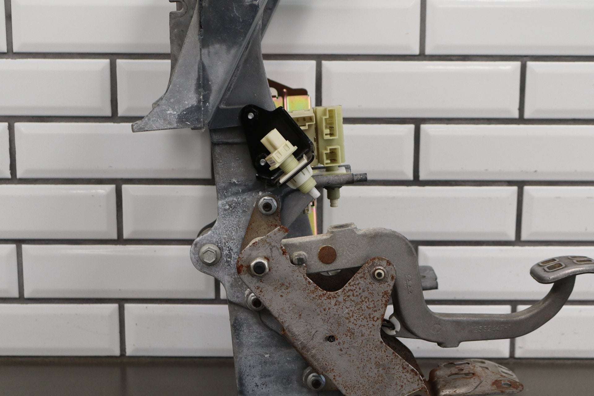 1997-2004 Chevrolet Corvette C5 - Manual Transmission Pedal Assembly