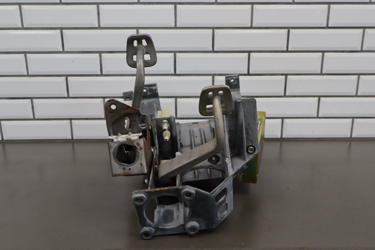 1997-2004 Chevrolet Corvette C5 - Manual Transmission Pedal Assembly