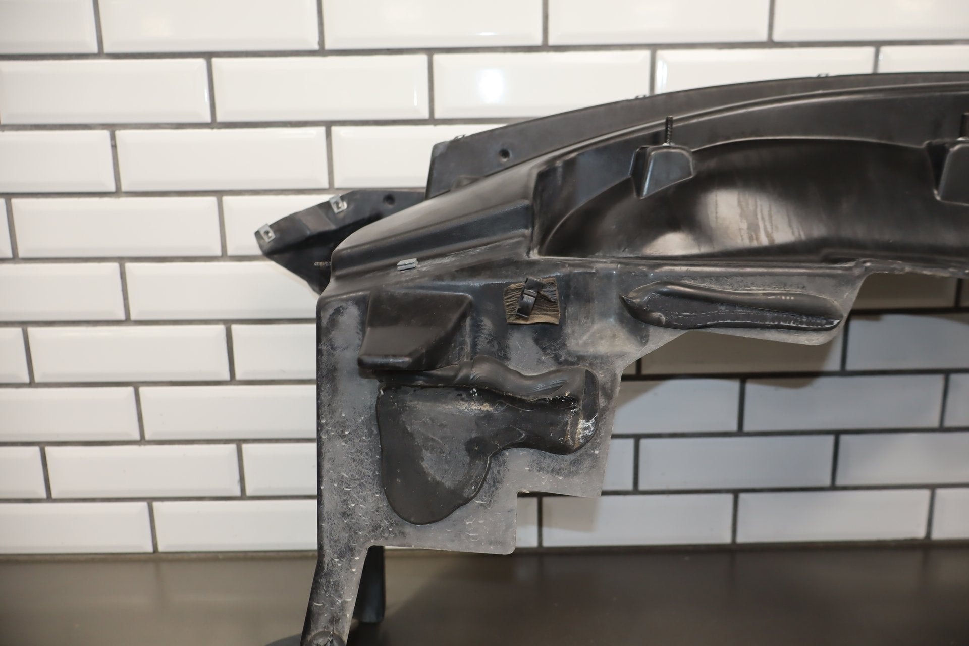 1997-2004 Chevrolet Corvette C5- Passenger Right Wheelhouse Panel