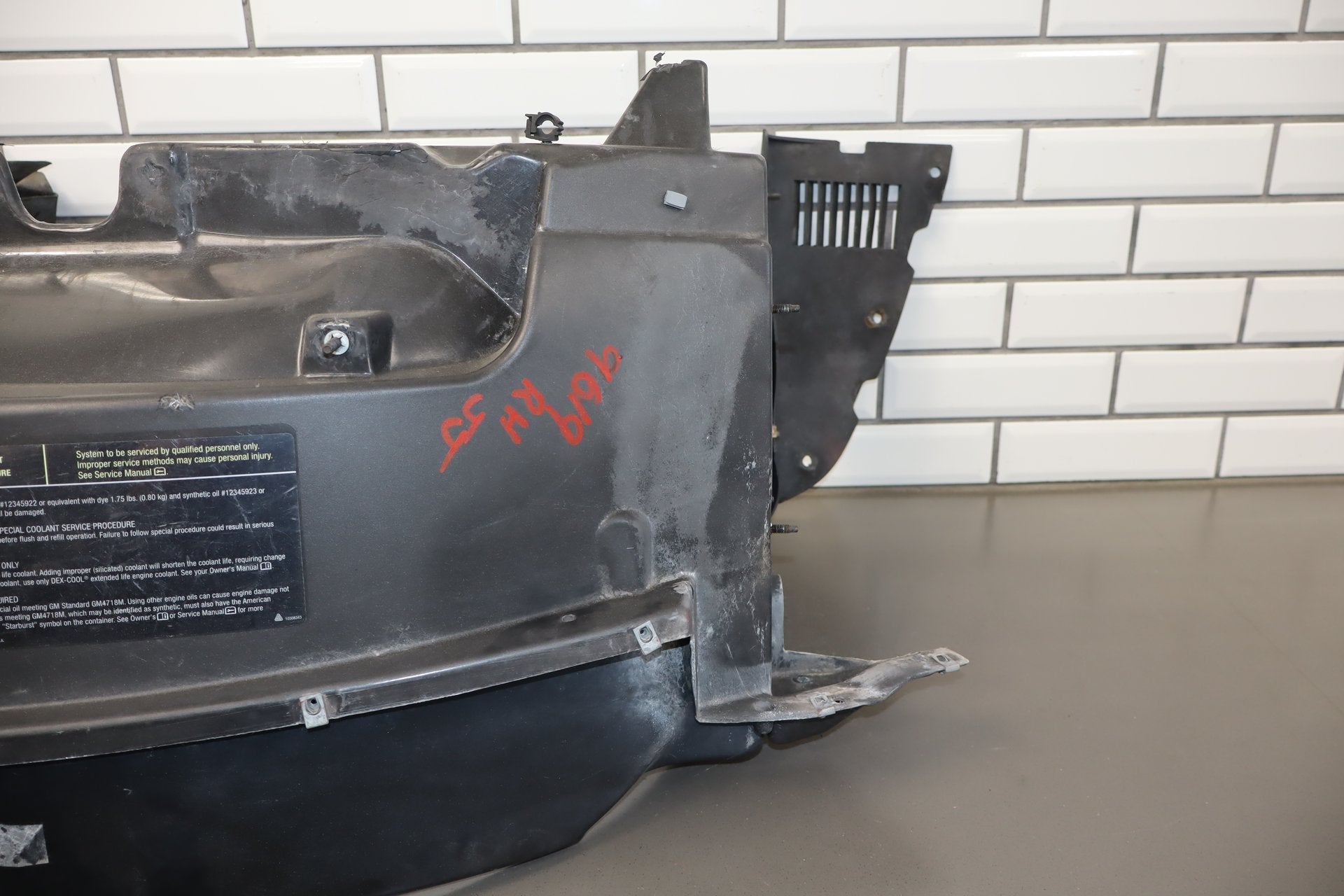 1997-2004 Chevrolet Corvette C5- Passenger Right Wheelhouse Panel