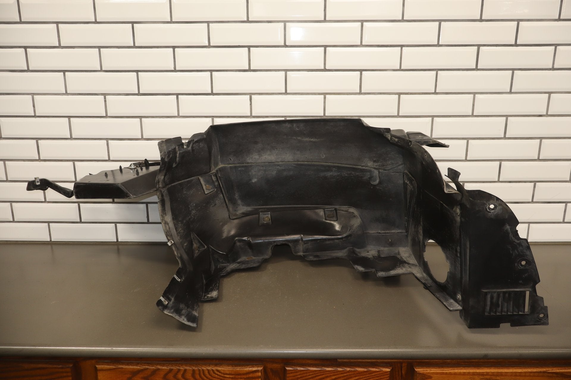 1997-2004 Chevrolet Corvette C5- Passenger Right Wheelhouse Panel