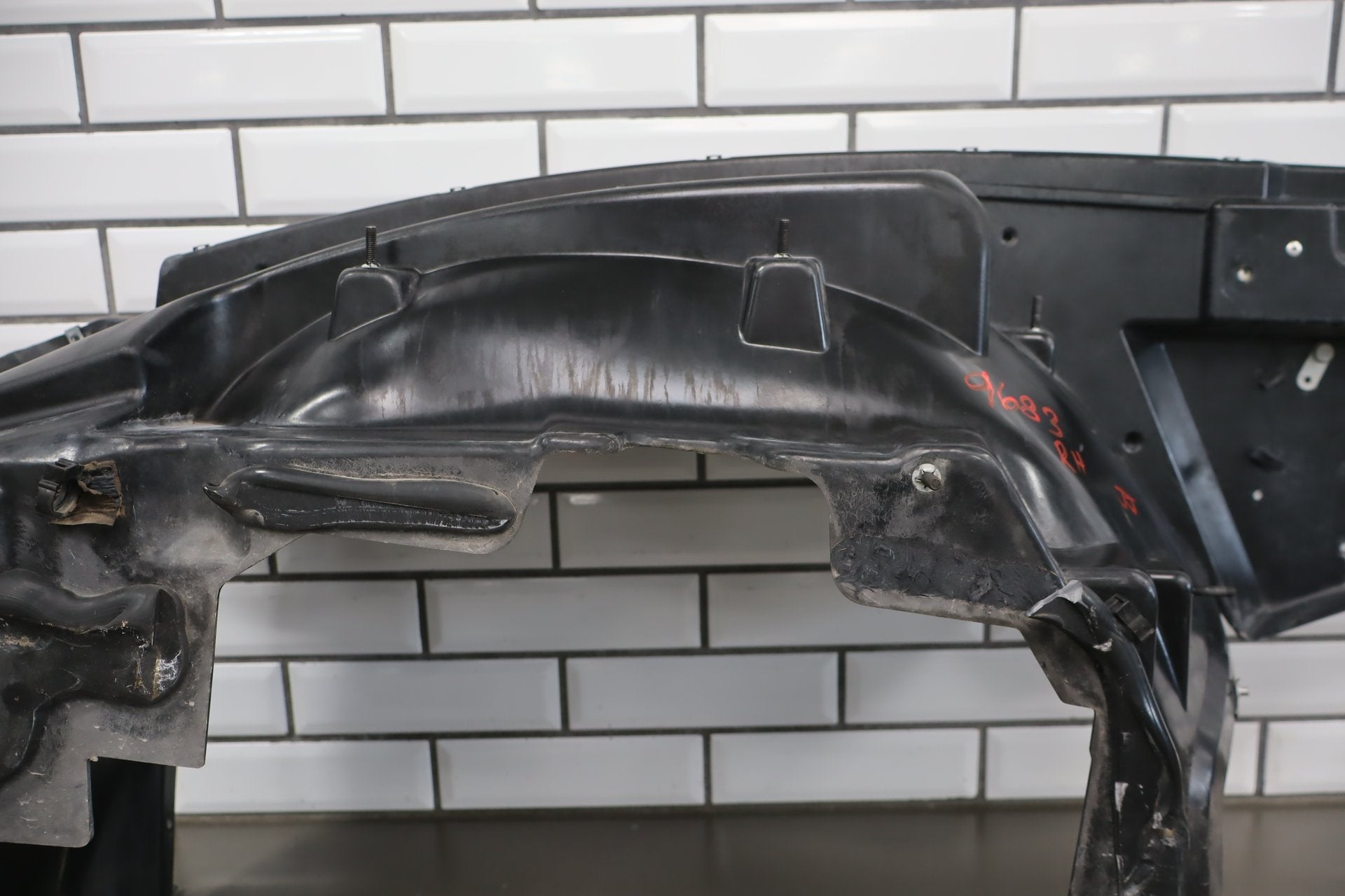 1997-2004 Chevrolet Corvette C5- Passenger Right Wheelhouse Panel