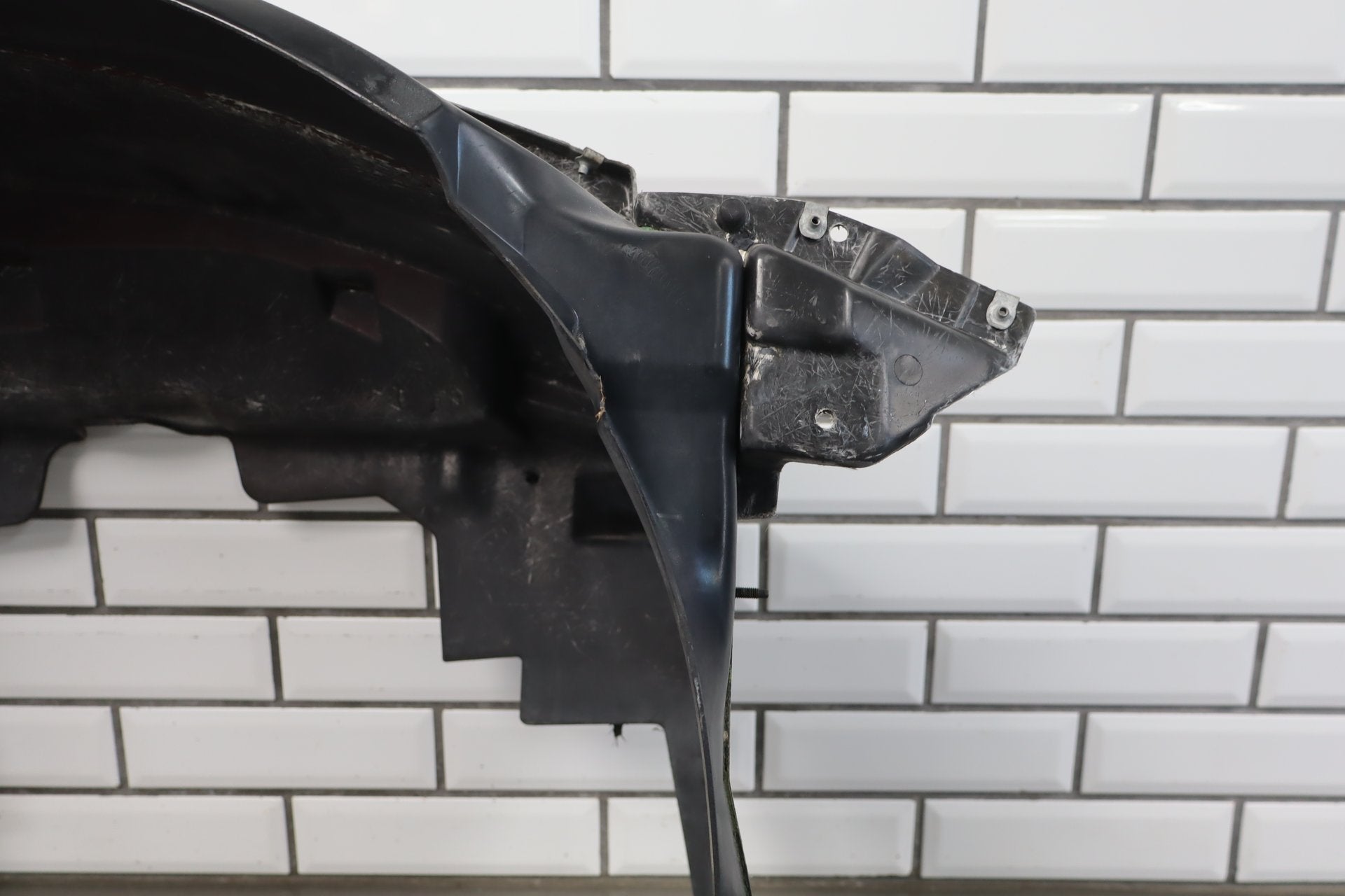 1997-2004 Chevrolet Corvette C5- Passenger Right Wheelhouse Panel