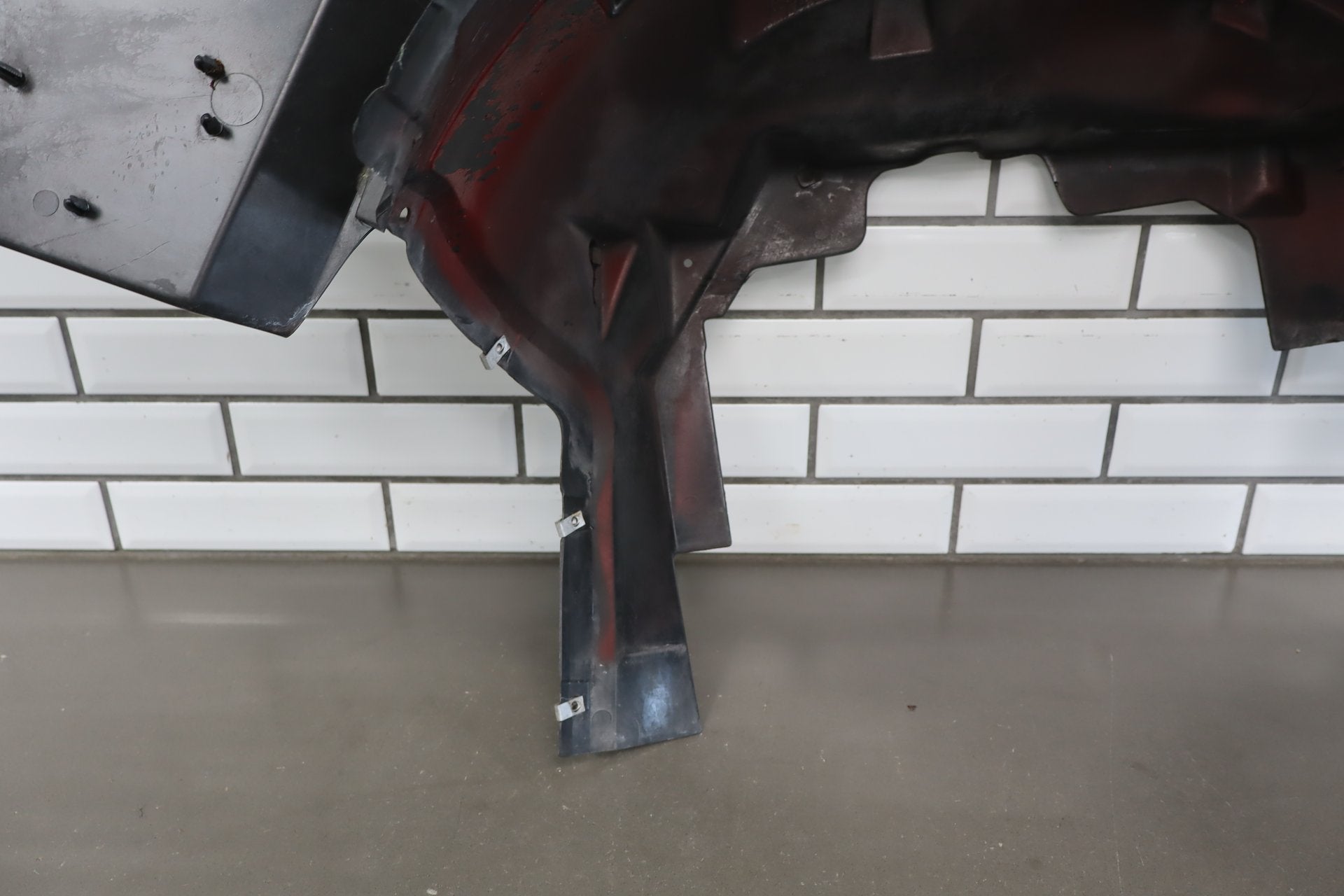 1997-2004 Chevrolet Corvette C5- Passenger Right Wheelhouse Panel