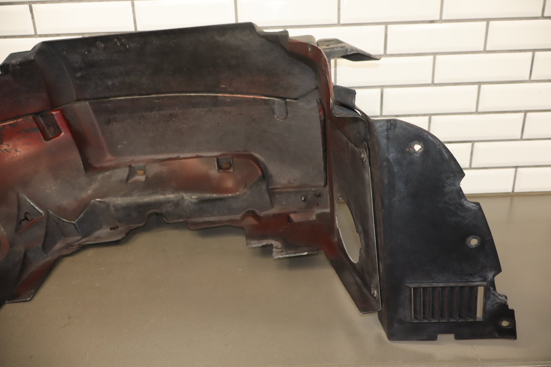 1997-2004 Chevrolet Corvette C5- Passenger Right Wheelhouse Panel