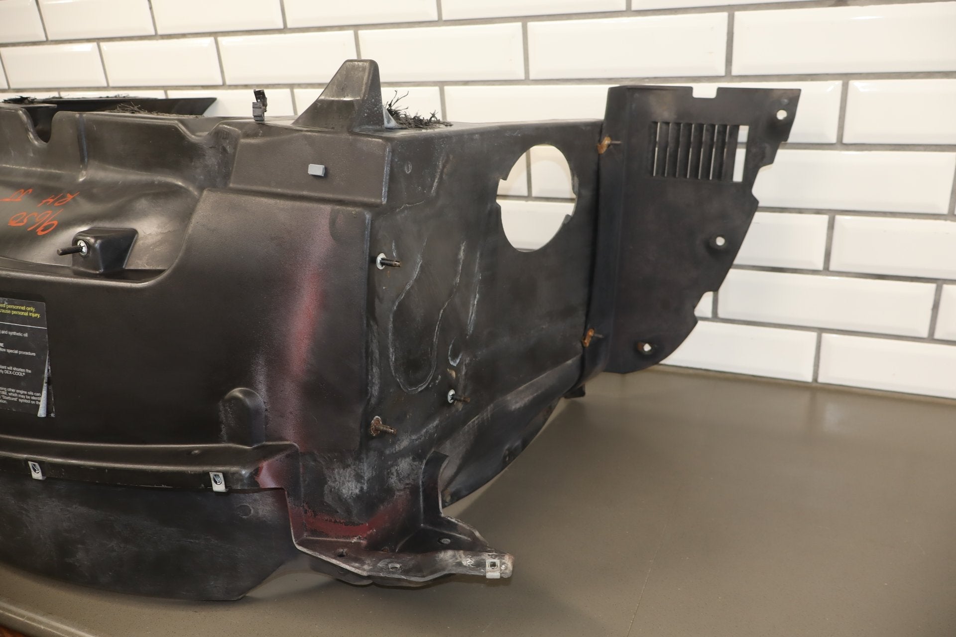 1997-2004 Chevrolet Corvette C5- Passenger Right Wheelhouse Panel