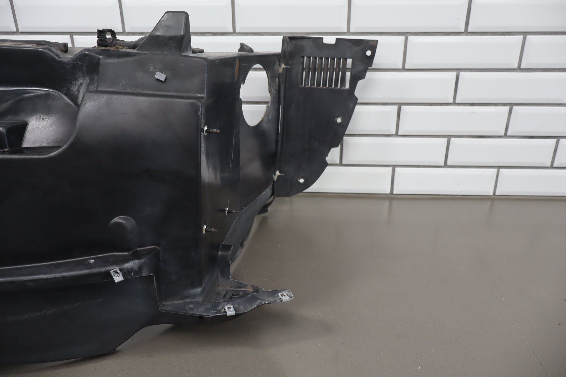 1997-2004 Chevrolet Corvette C5- Passenger Right Wheelhouse Panel