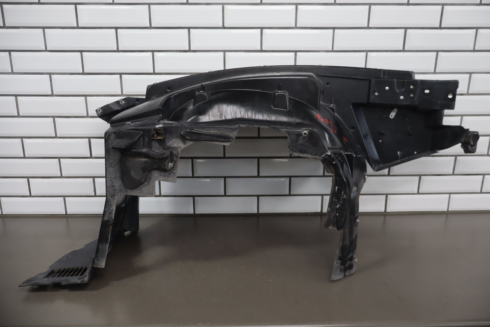1997-2004 Chevrolet Corvette C5- Passenger Right Wheelhouse Panel