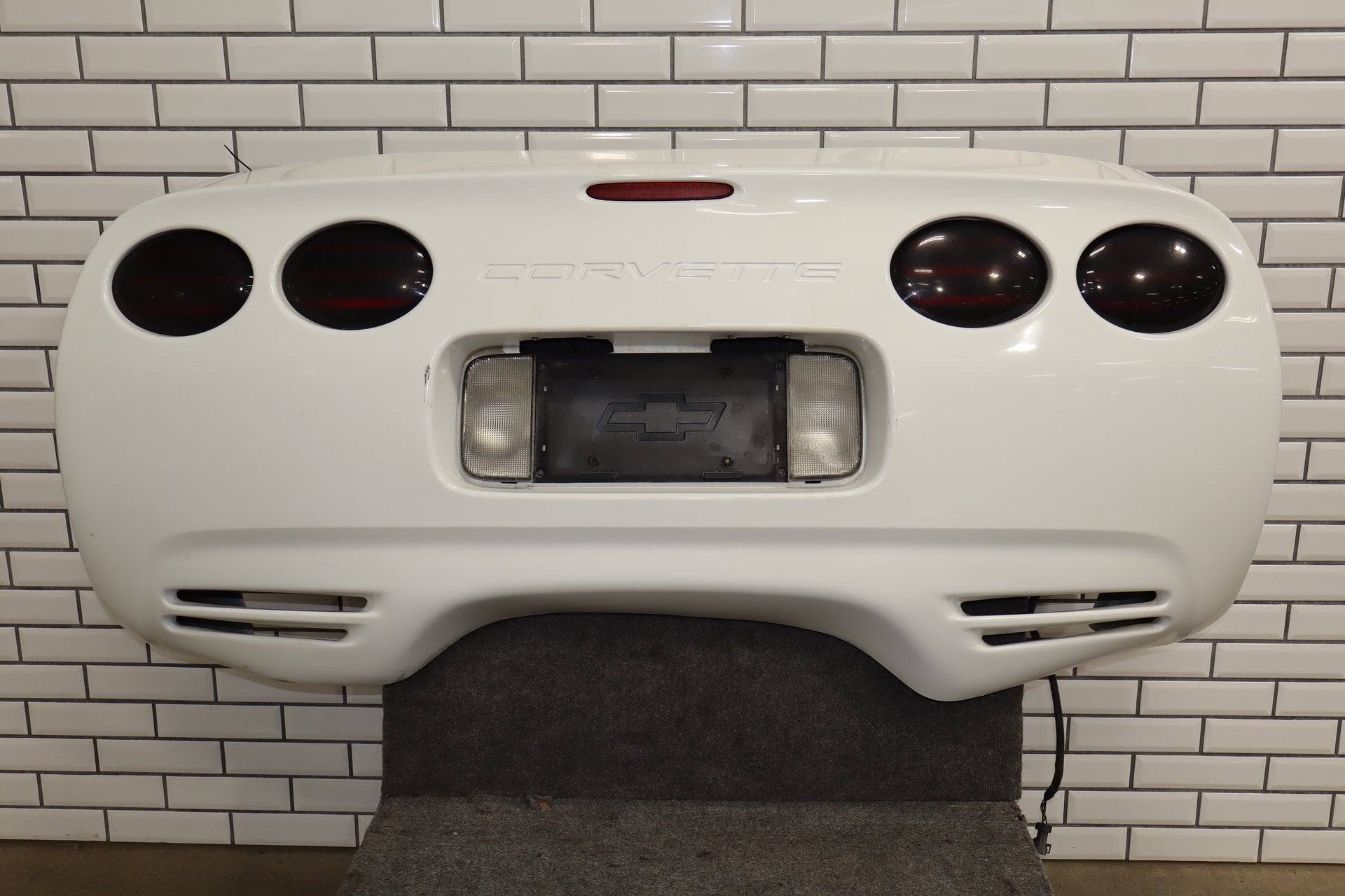1997-2004 Chevrolet Corvette C5 Rear Bumper Artic White 10