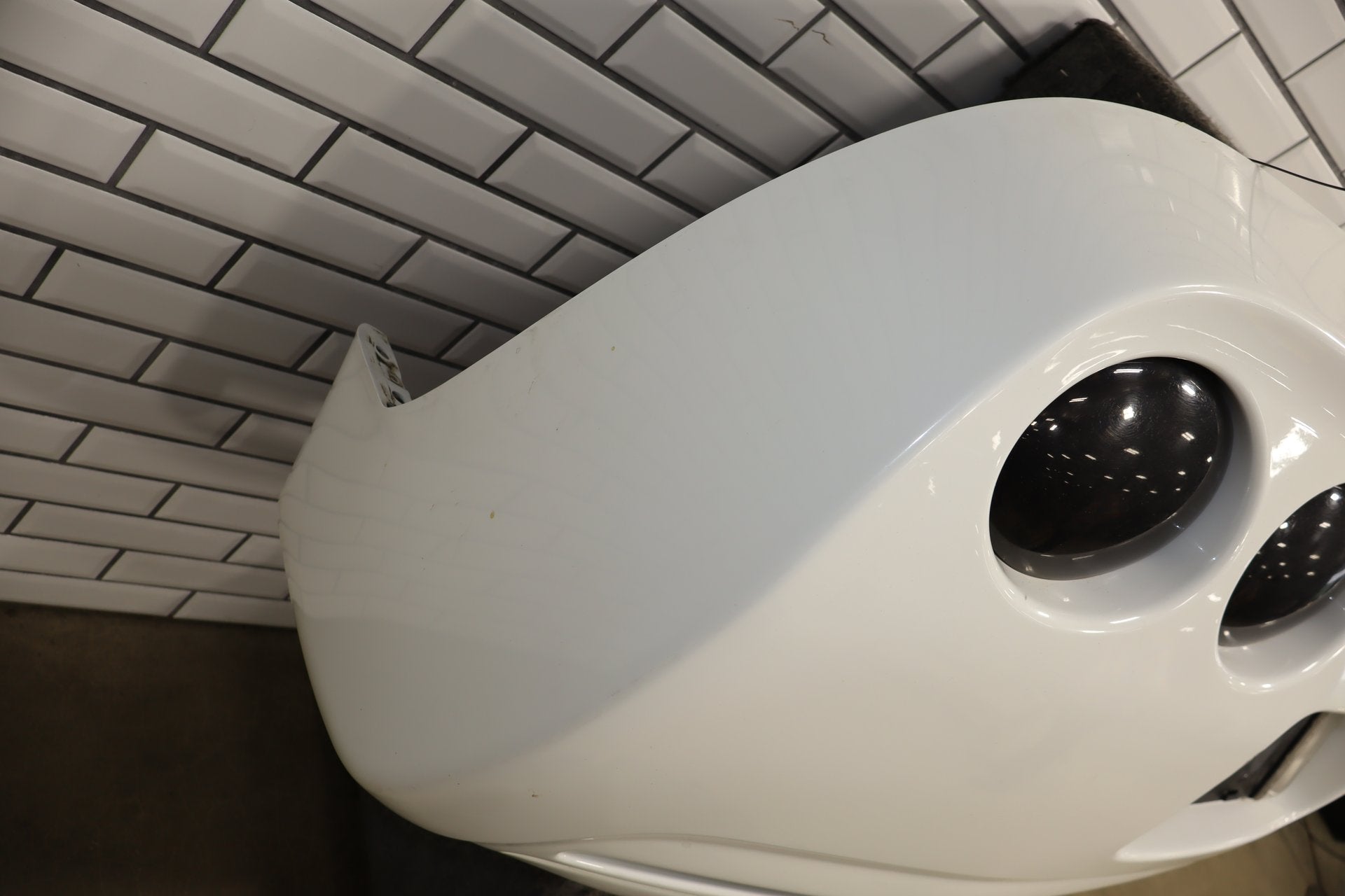 1997-2004 Chevrolet Corvette C5 Rear Bumper Artic White 10