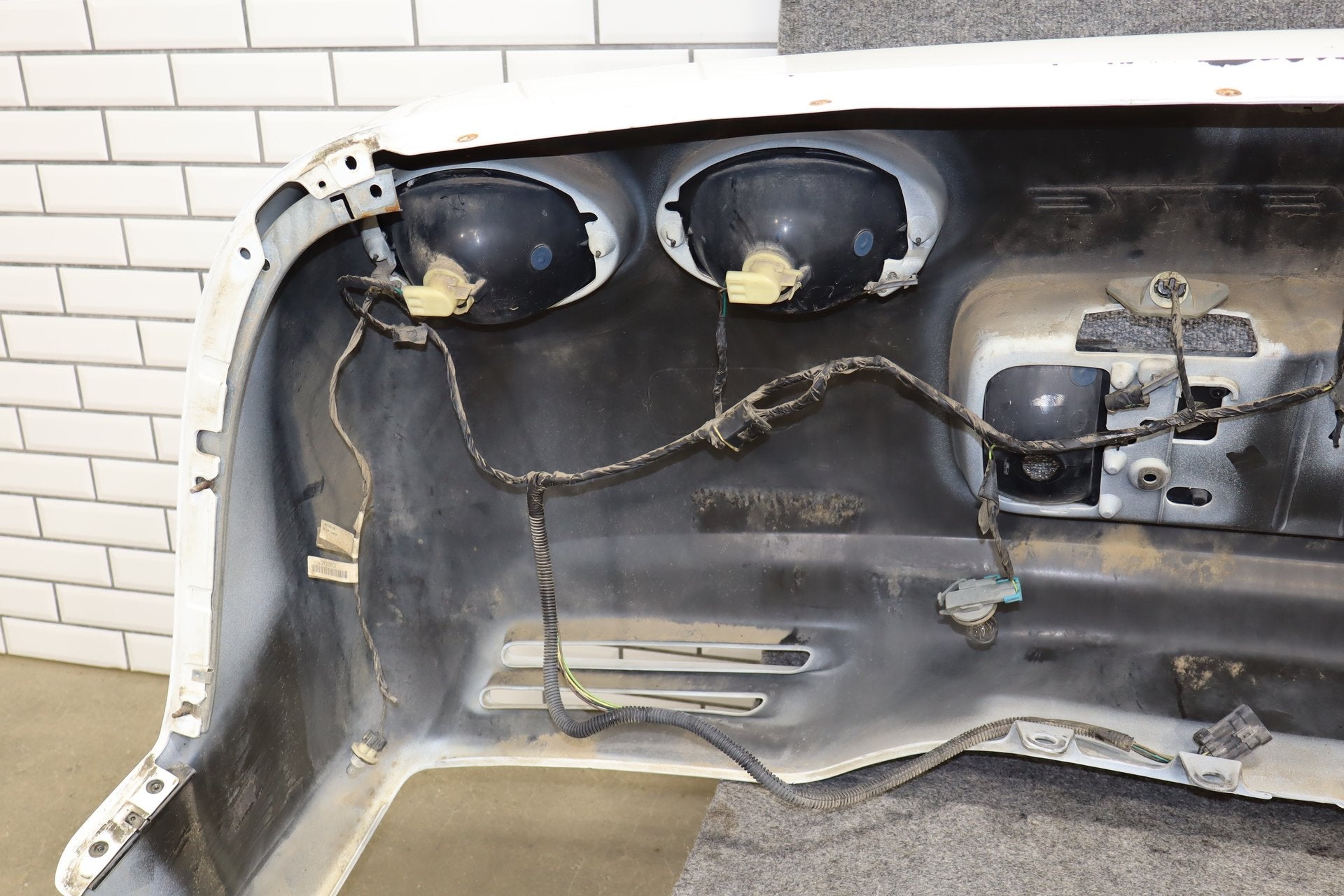 1997-2004 Chevrolet Corvette C5 Rear Bumper Artic White 10