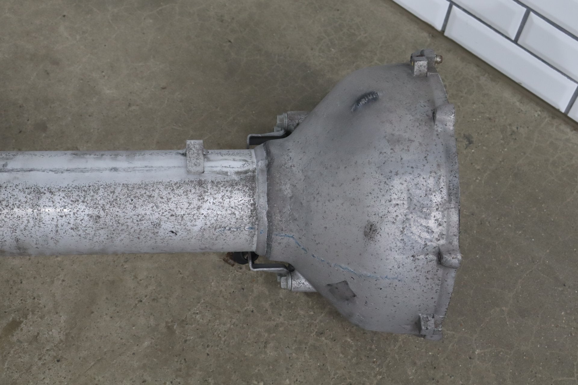 1997-2004 Chevrolet Corvette C5 Rear Drive Shaft Automatic 12564456
