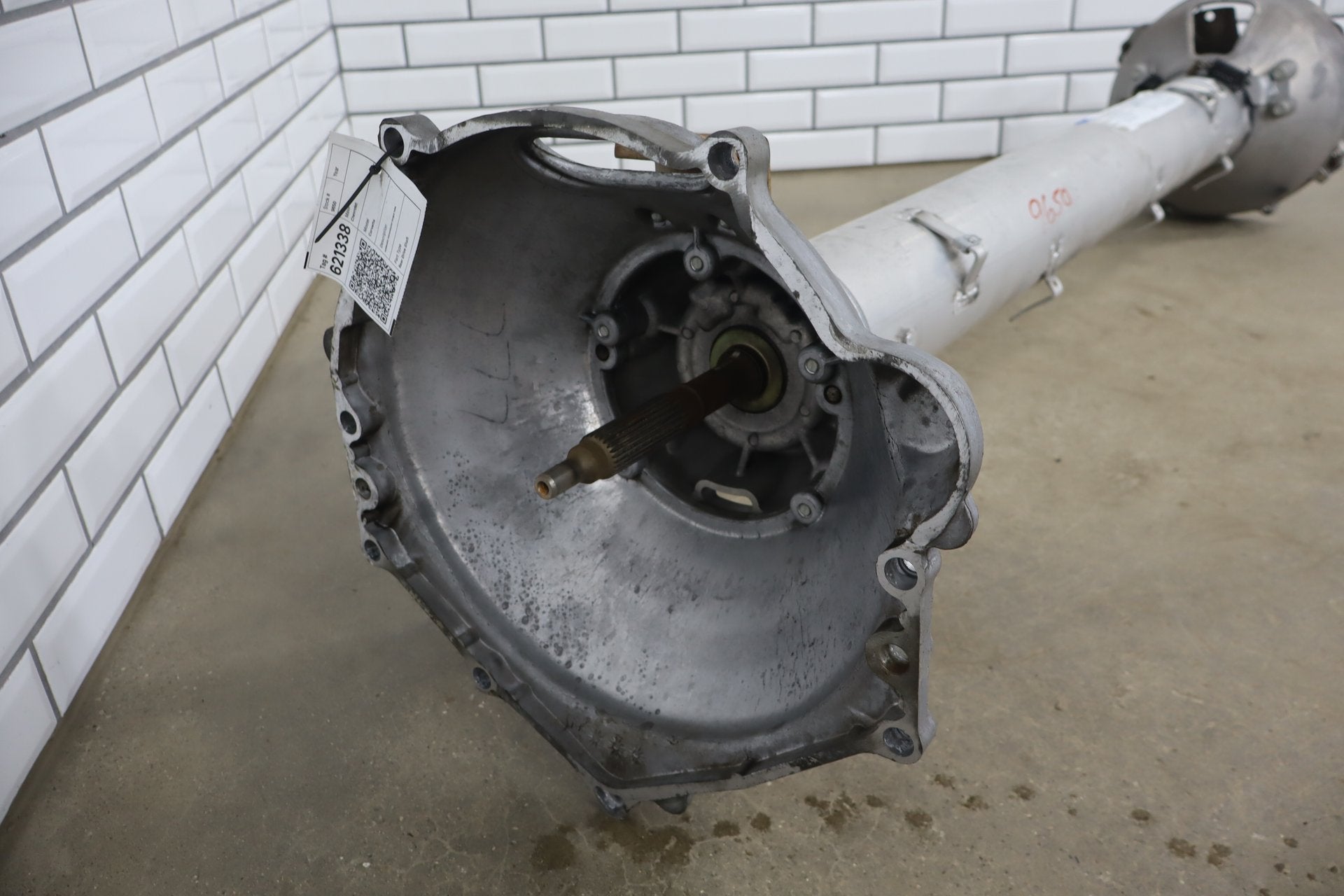 1997-2004 Chevrolet Corvette C5 Rear Drive Shaft Automatic 12564456