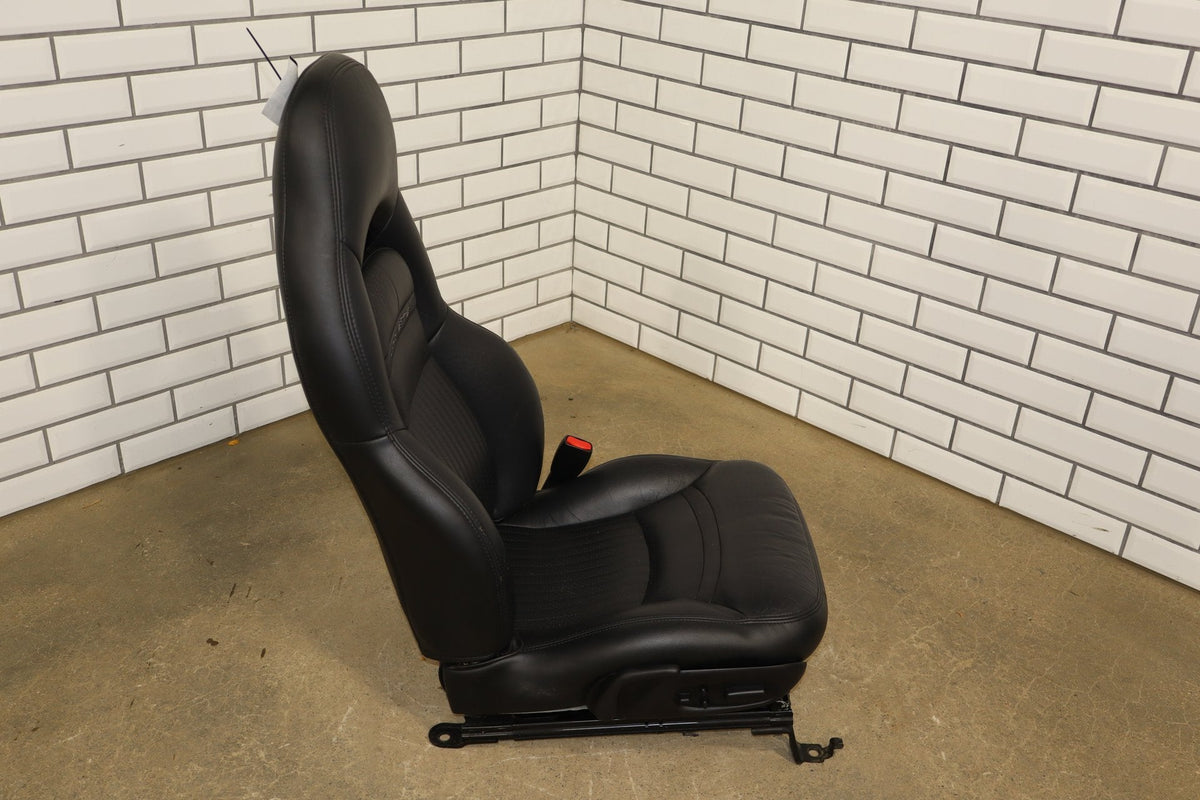 1997-2004 Chevrolet Corvette C5 RH Seat Leather Black 193 Power