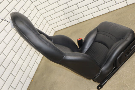 1997-2004 Chevrolet Corvette C5 RH Seat Leather Black 193 Power