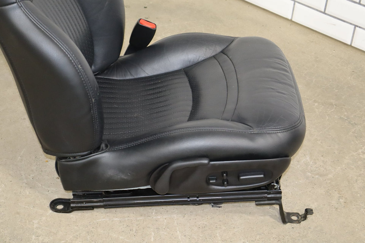 1997-2004 Chevrolet Corvette C5 RH Seat Leather Black 193 Power