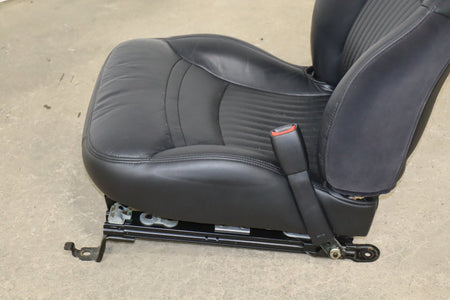 1997-2004 Chevrolet Corvette C5 RH Seat Leather Black 193 Power