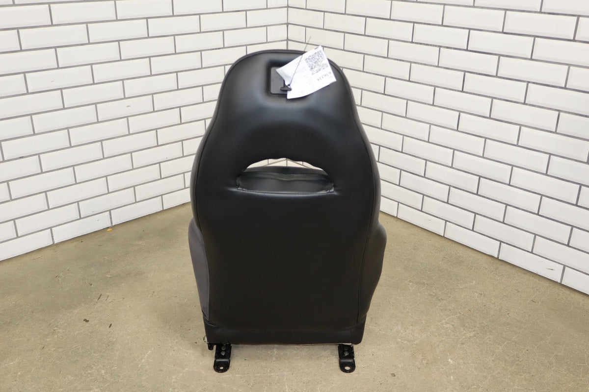 1997-2004 Chevrolet Corvette C5 RH Seat Leather Black 193 Power