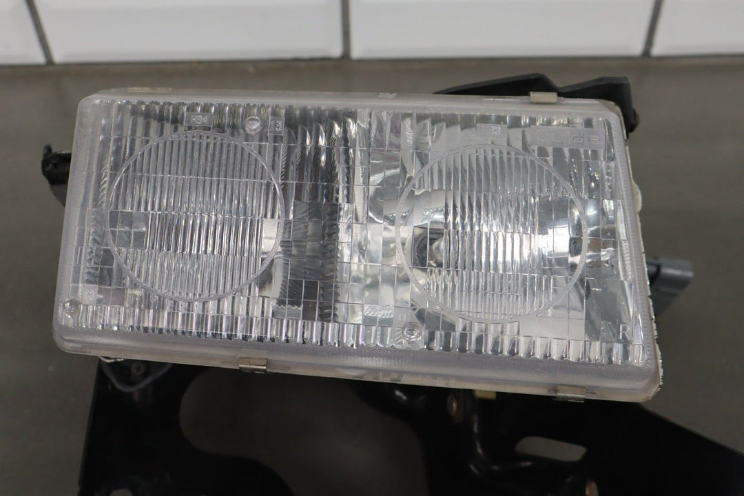 1997 - 2004 Chevrolet Corvette C5 Right Headlamp Black 41