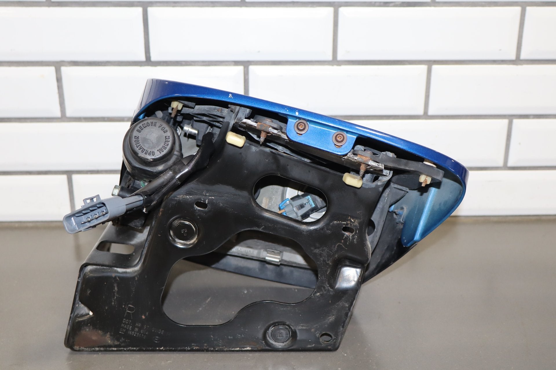 1997-2004 Chevrolet Corvette C5 Right Headlamp Electron Blue 21