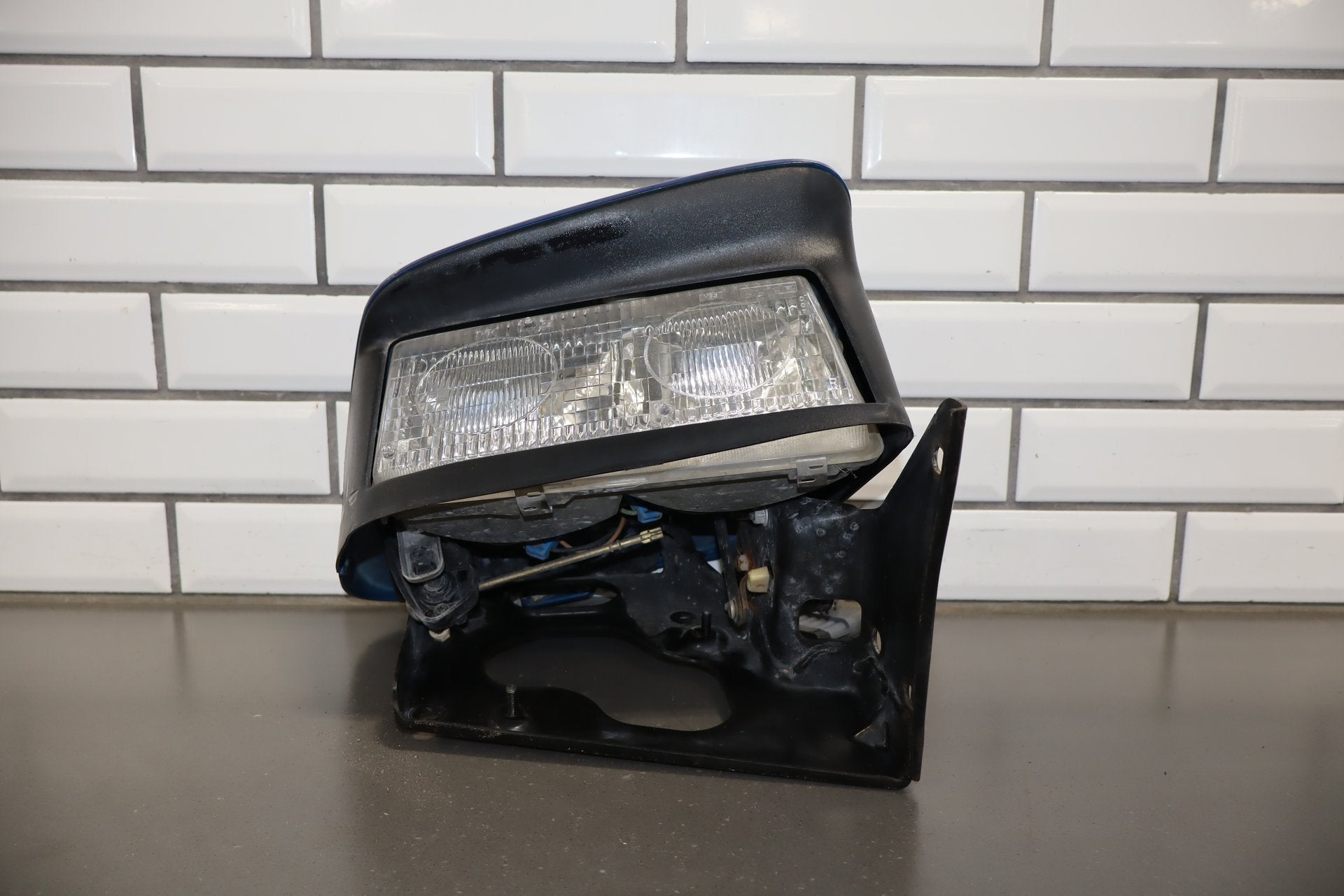 1997-2004 Chevrolet Corvette C5 Right Headlamp Electron Blue 21