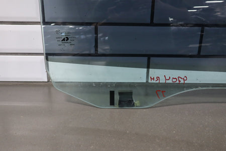 1997-2004 Chevrolet Corvette C5 Right Psssenger Door Window 10403189