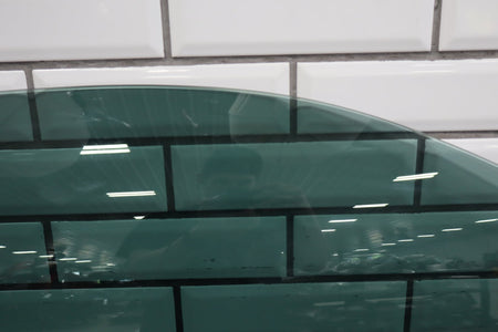 1997-2004 Chevrolet Corvette C5 Right Psssenger Door Window 10403189