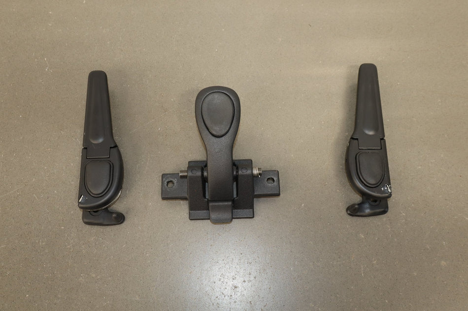1997-2004 Chevrolet Corvette C5 Targa Roof Latch Set Tested
