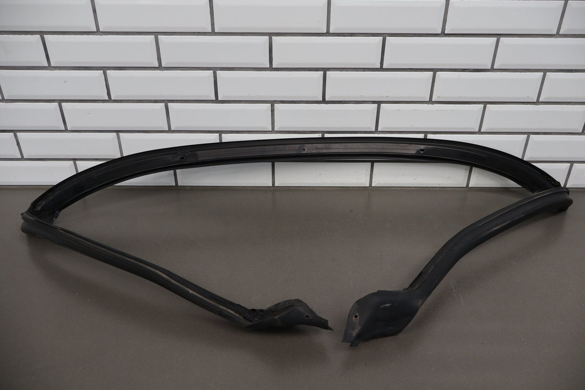 1997-2004 Chevrolet Corvette C5 Top Windscreen Mould OEM